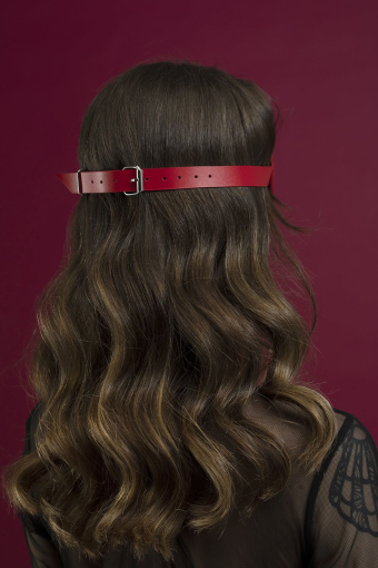 Маска на очі Feral Feelings - Blindfold Mask, натуральна шкіра, червона - фото №3