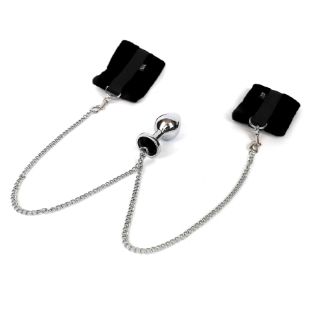 Наручники з металевою анальною пробкою Art of Sex Handcuffs with Metal Anal Plug size M Black - фото №3