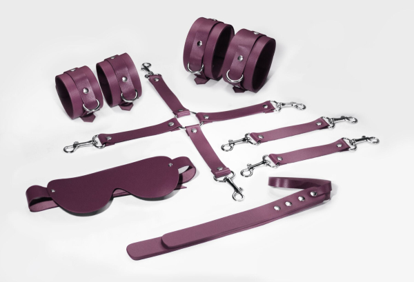 Набір Feral Feelings BDSM Kit 5 Burgundy, наручники, поножі, хрестовина, маска, падл 